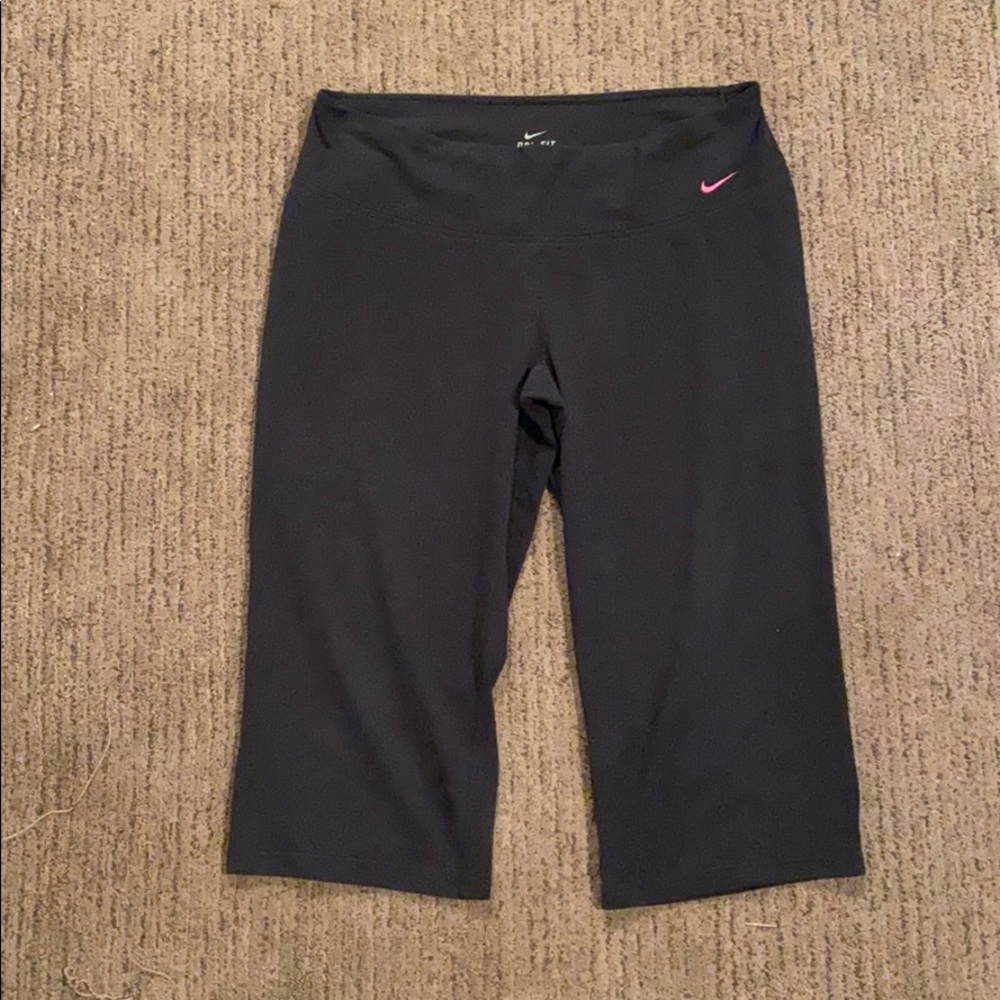 Nike Dri-Fit capri leggings